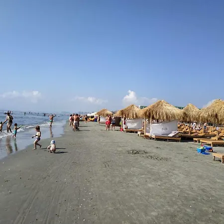 Mamaia-sat *